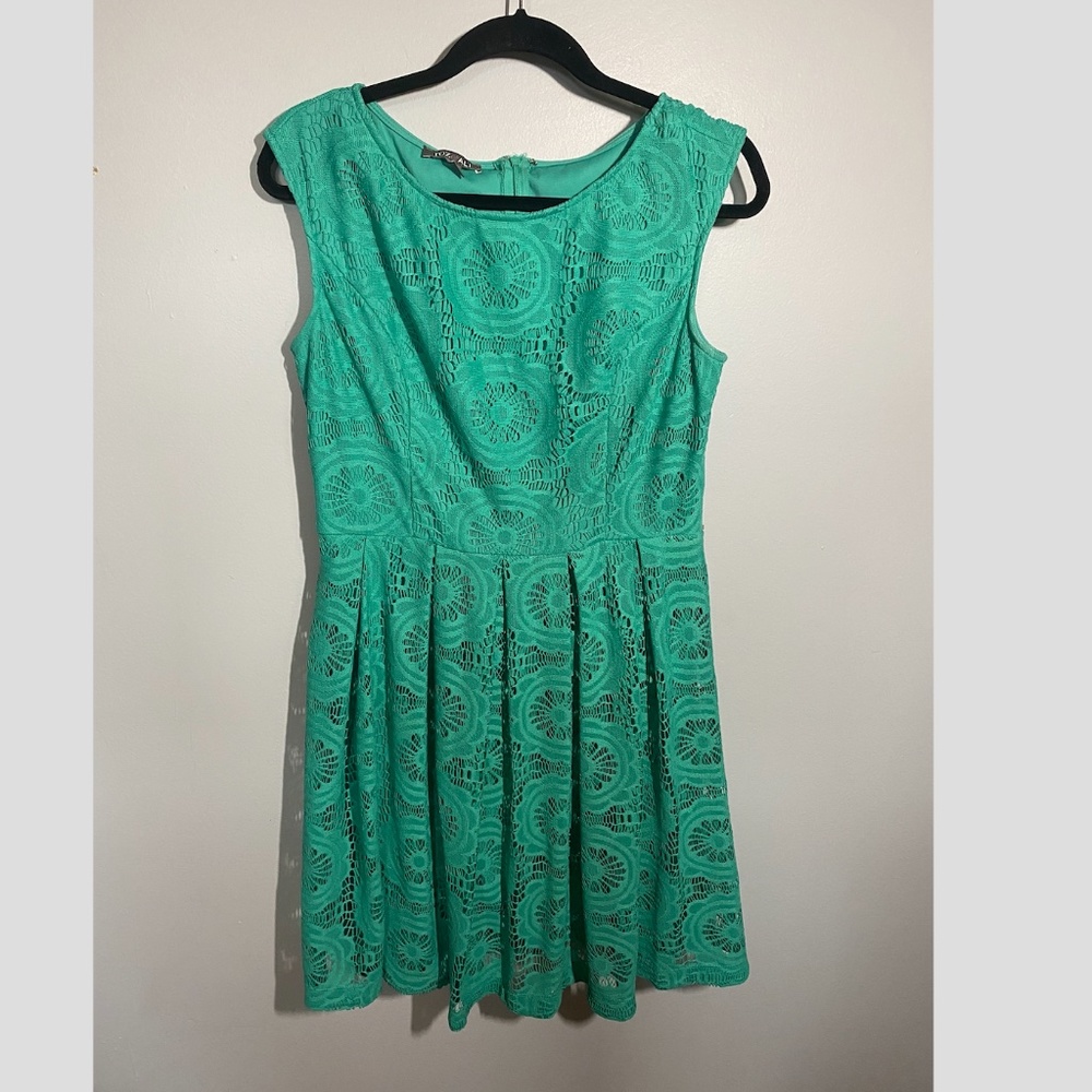 Sea Foam Green Knee Length Dress